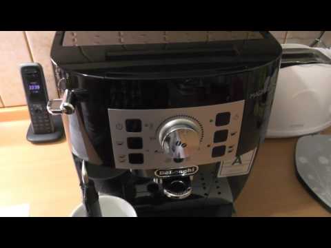 DeLonghi Magnifica S ECAM 22.110 coffee maker unboxing and initial setup