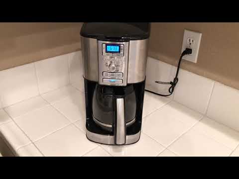 CUISINART COFFEE MAKER ( COLOR BLACK AND SILVER) REVIEW